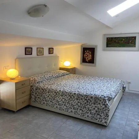 Casa A Cattolica