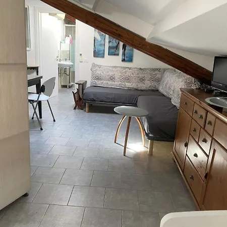 Casa A * קאטוליקה