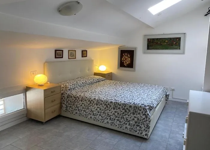 Casa A Κατόλικα