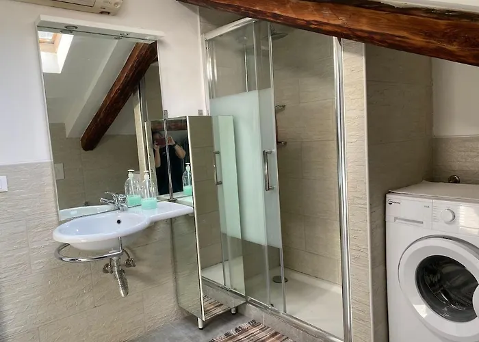 Casa A * Каттолика